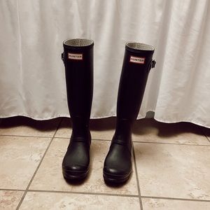 Women’s Black Matte Hunter Boots